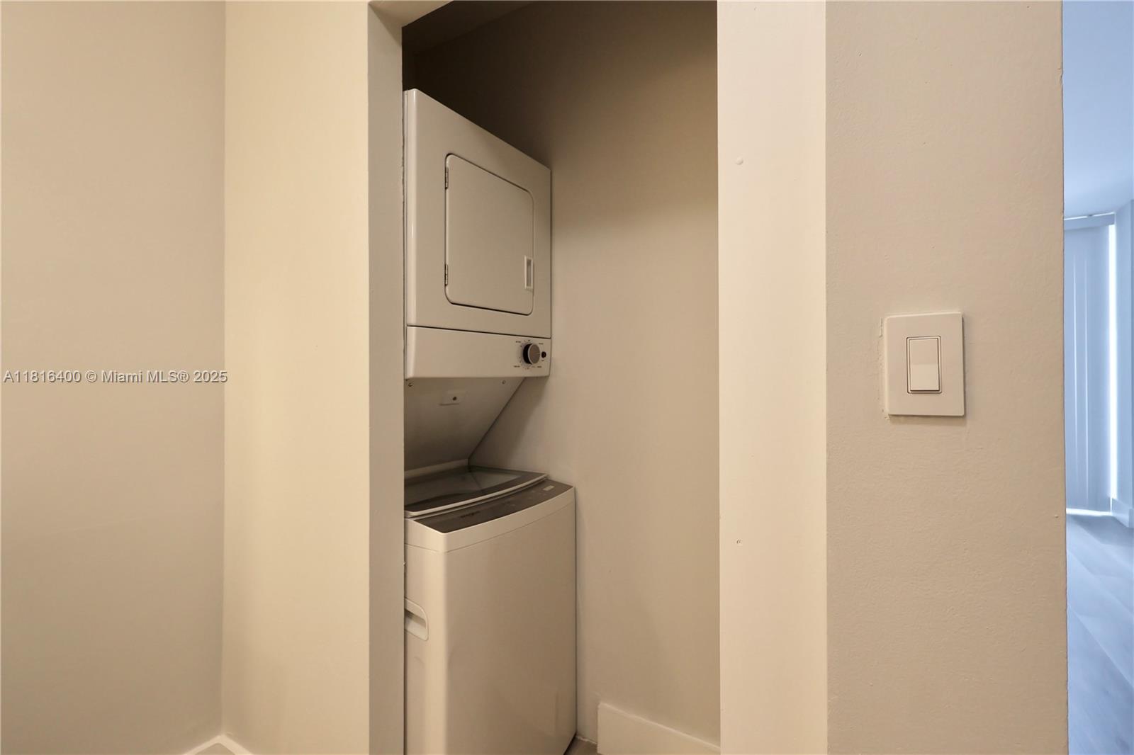 WATERVIEW CONDO - Residential