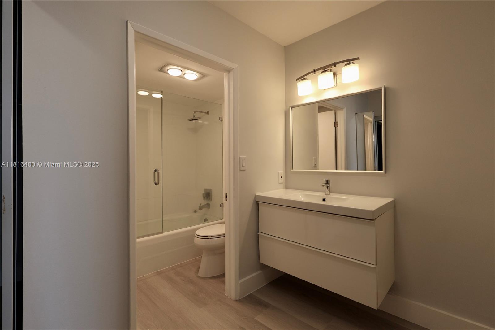 WATERVIEW CONDO - Residential