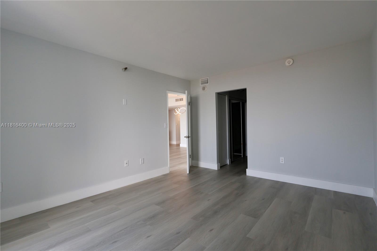 WATERVIEW CONDO - Residential