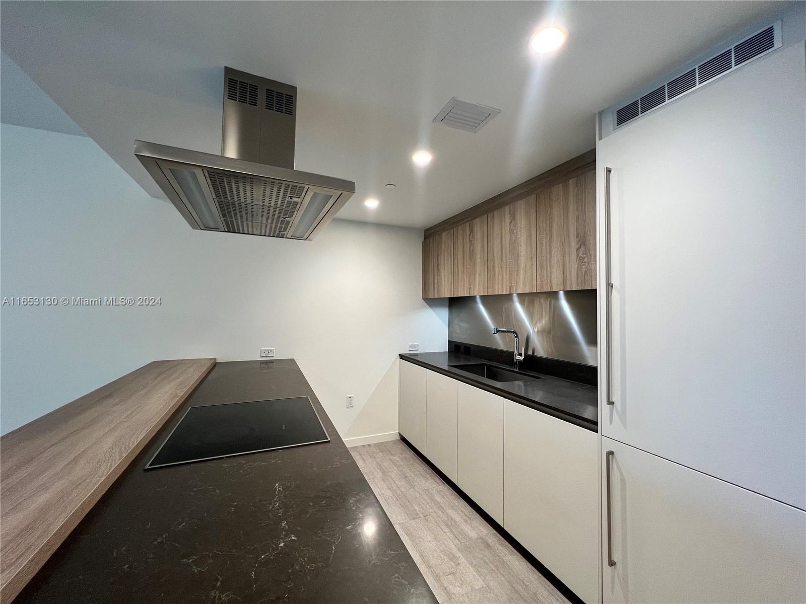 BRICKELL FLATIRON CONDO - Residential Lease