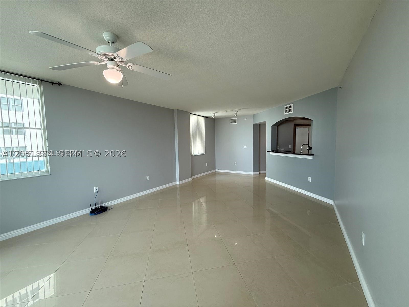 9201 Collins Ave 521