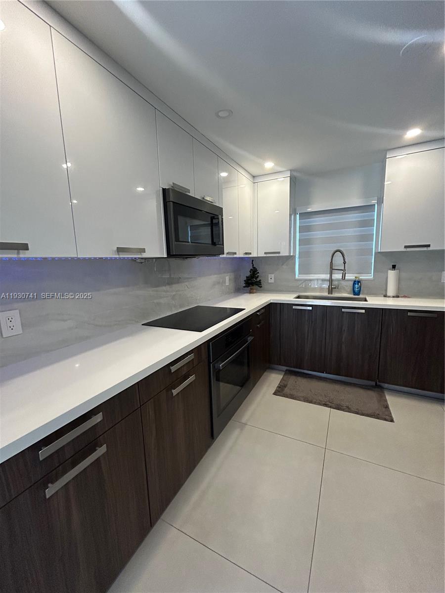 PEMBROKE RANCHES - Residential Lease