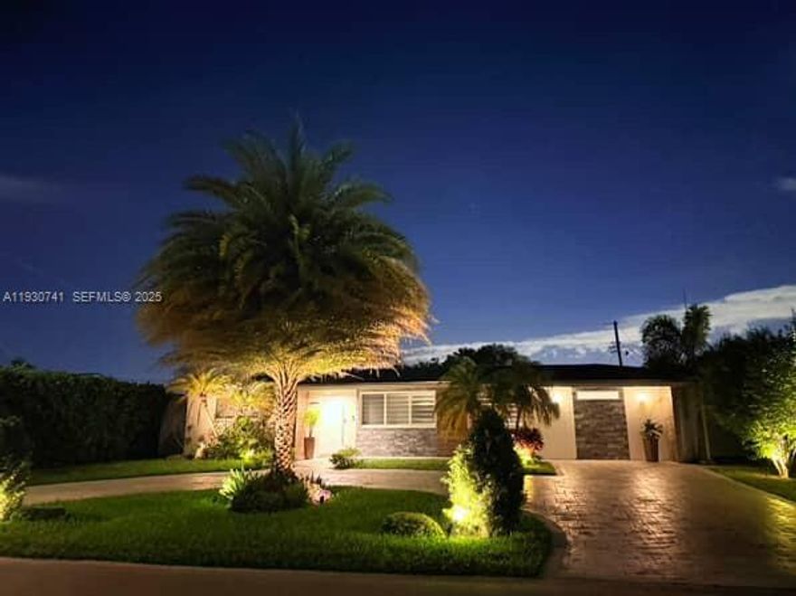 A unique opportunity in Pembroke Pines! This fully remodeled home features a beautiful pool and offers quick approval for move-in. Perfect for those seeking comfort and style in one of the city’s most convenient areas. Don’t miss out on this gem!