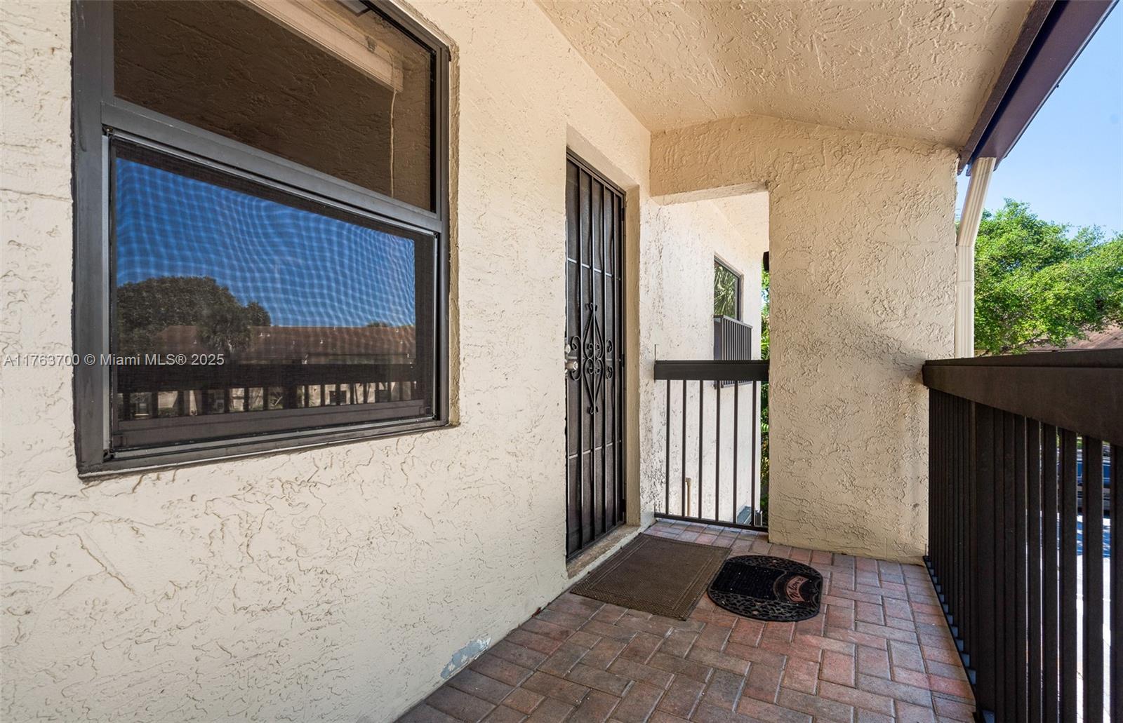3059 Carambola Circle S 2033