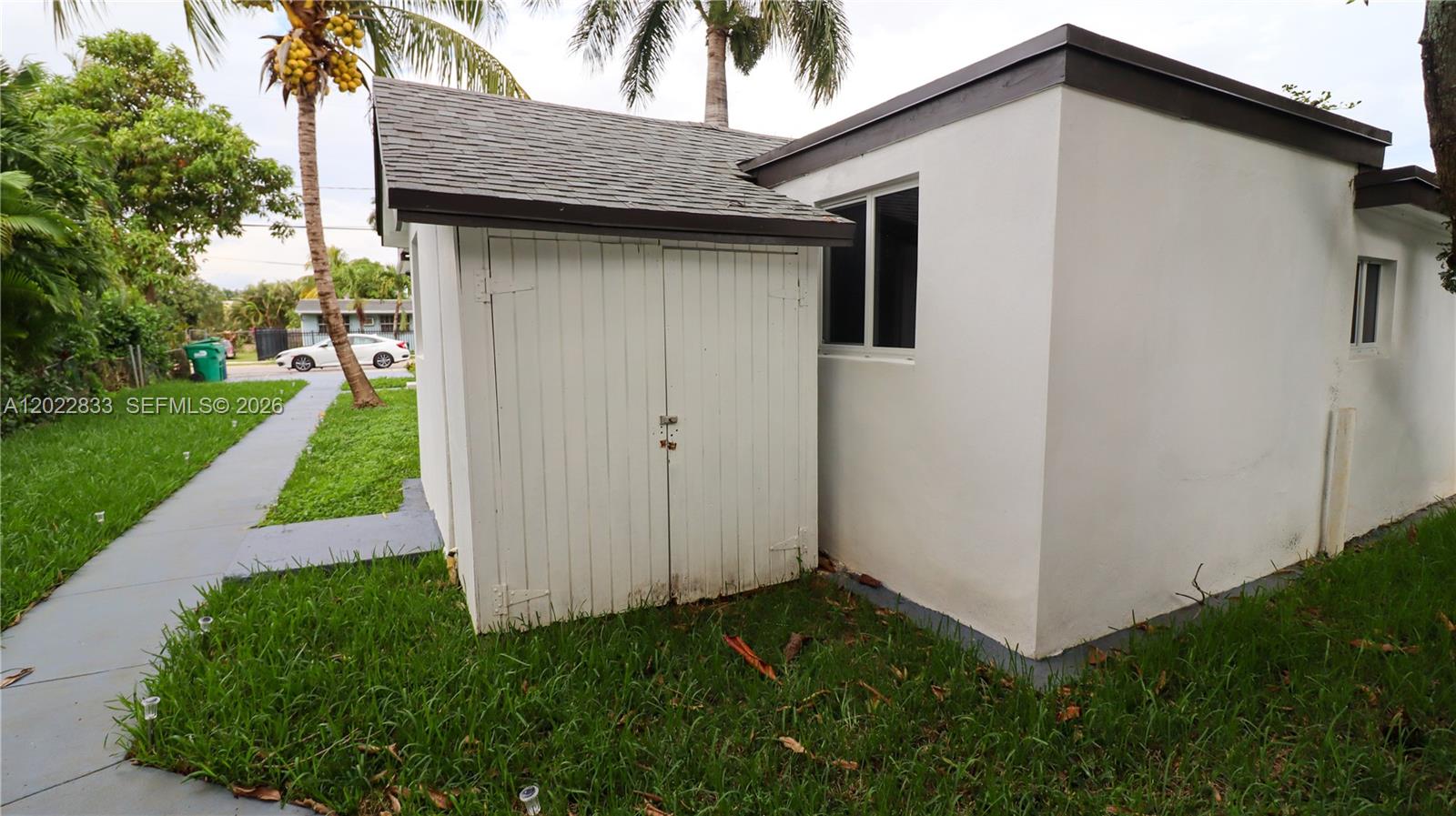 BELLCAMP MANOR - Residential Income
