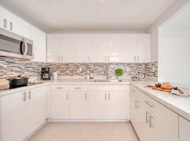 RONEY PALACE CONDO - Residential