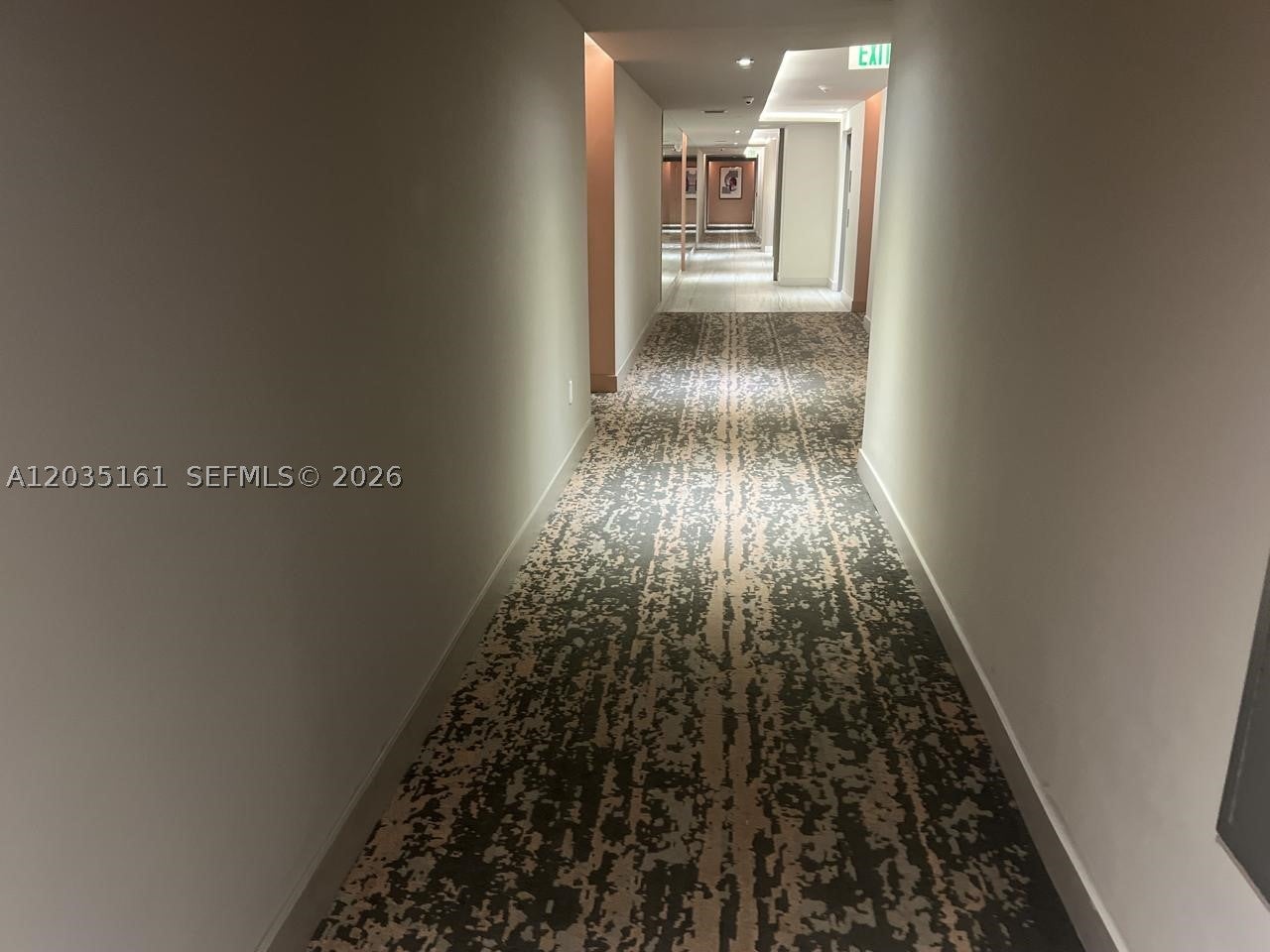 4010 S OCEAN DR R2402