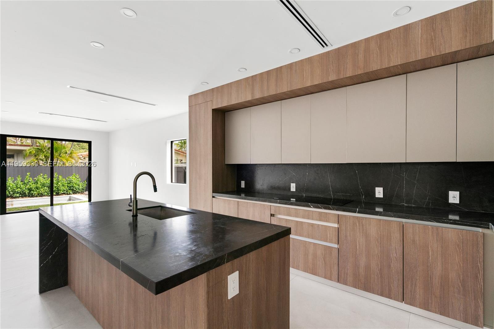 OSCEOLA GROVES - Residential