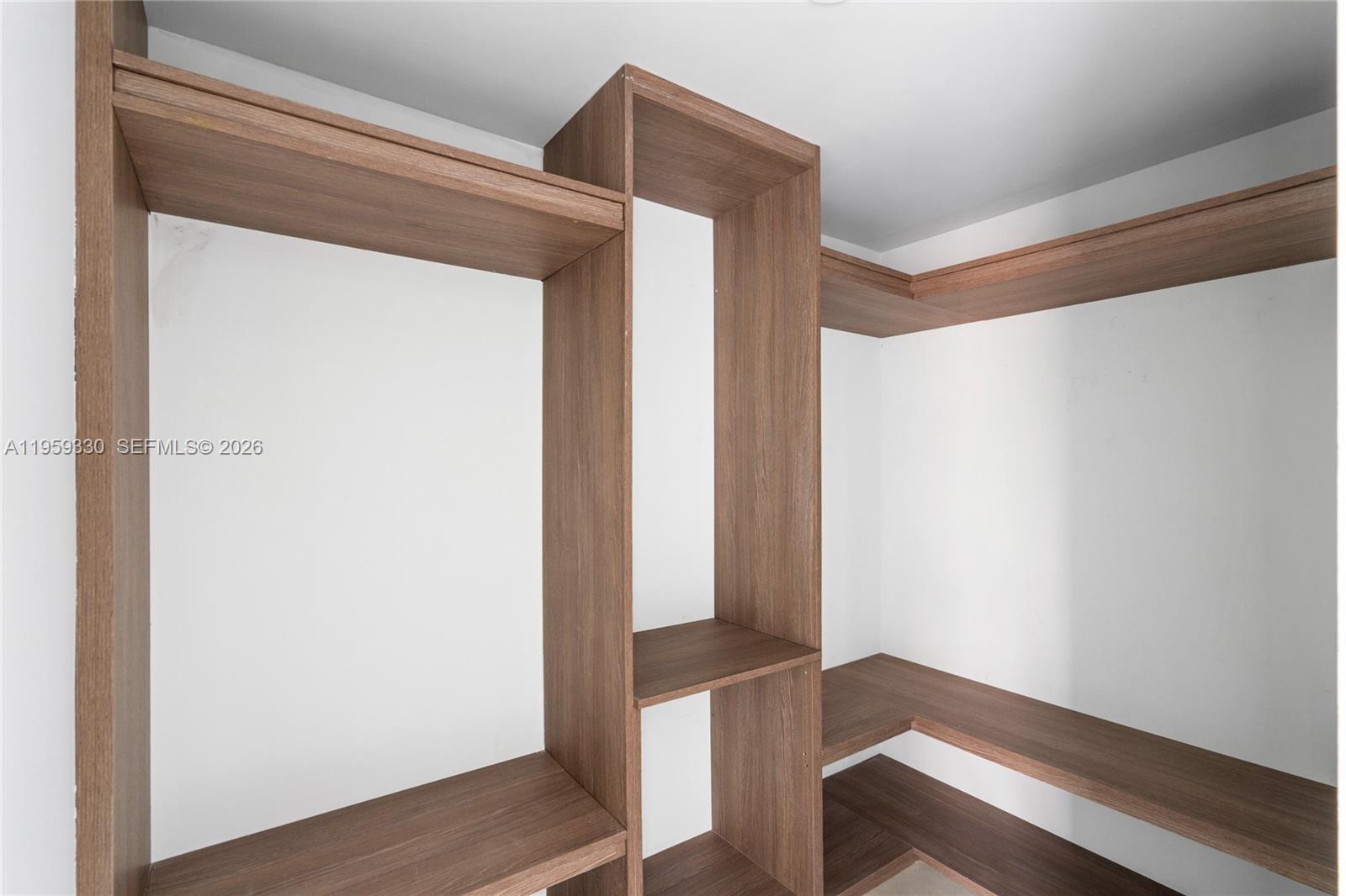 OSCEOLA GROVES - Residential