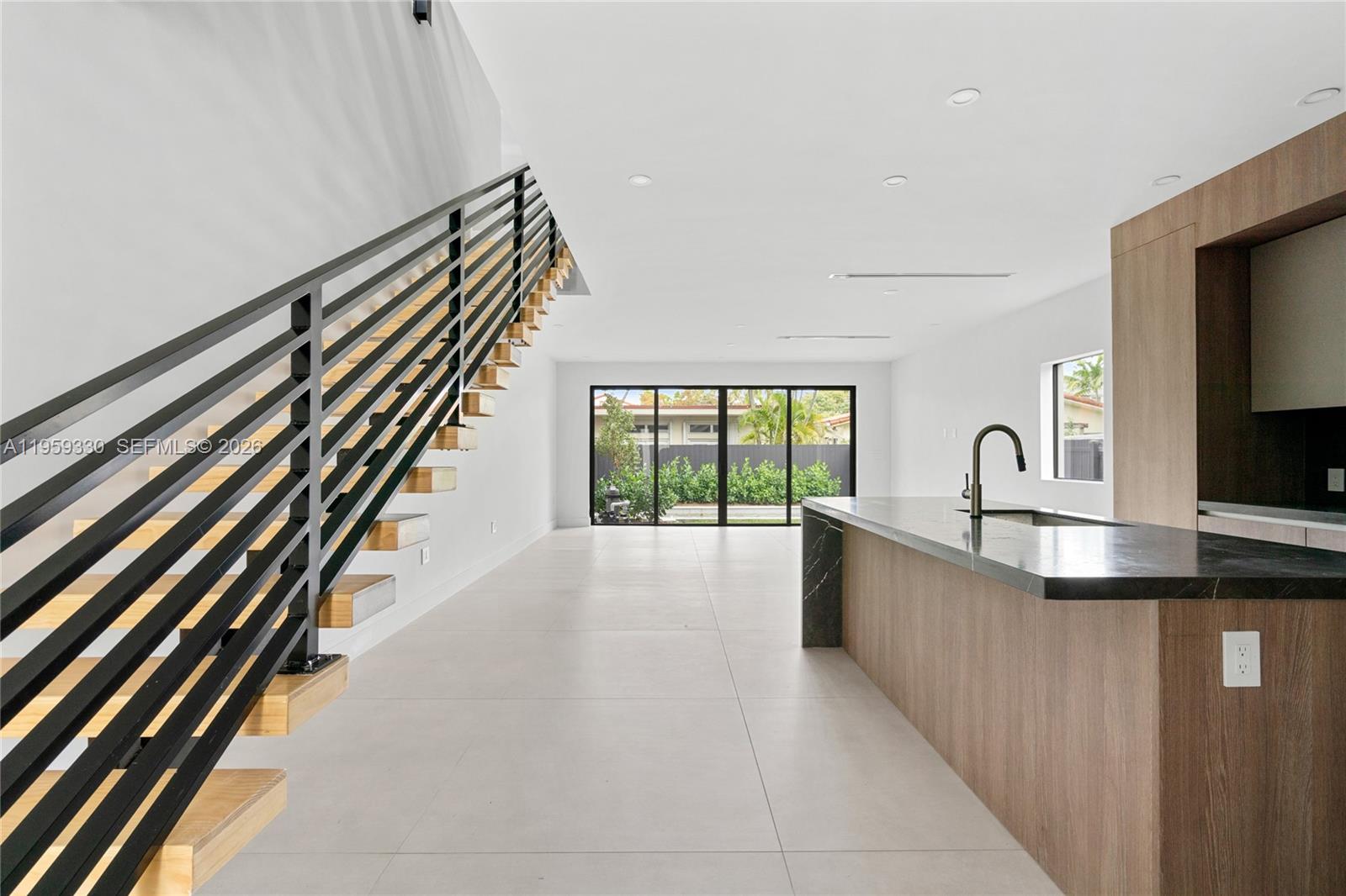 OSCEOLA GROVES - Residential