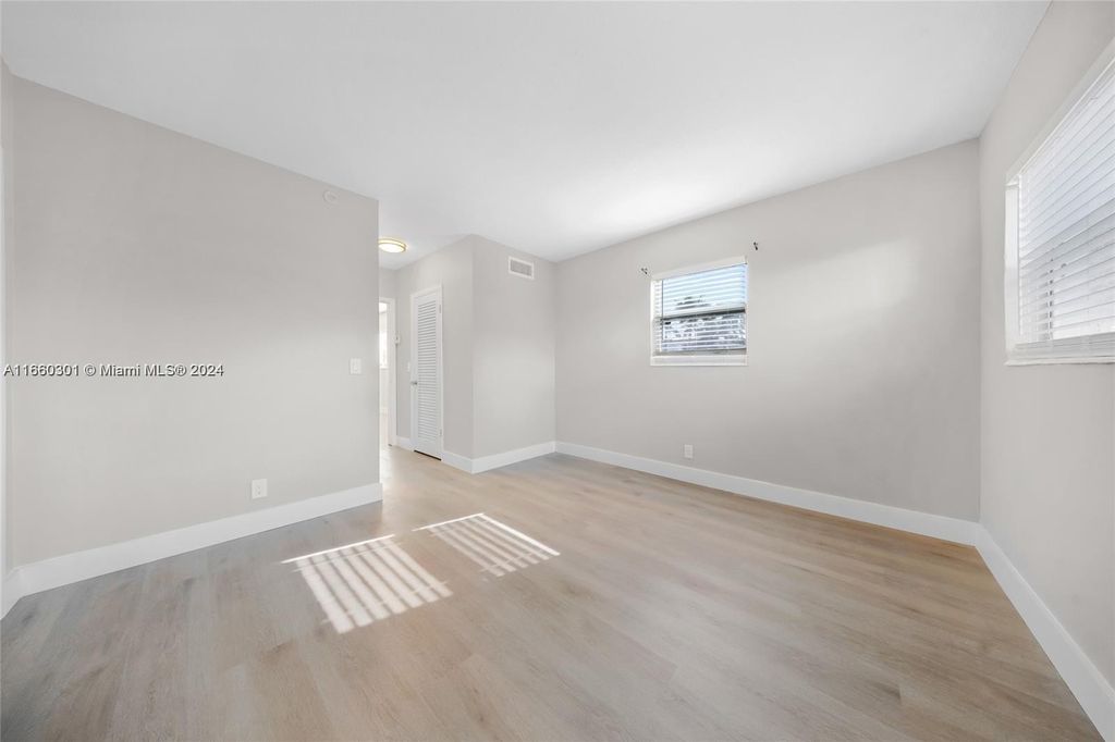 Photo of 2309 S Federal #S-11, Boynton Beach, FL 33435 (MLS # A11660301)