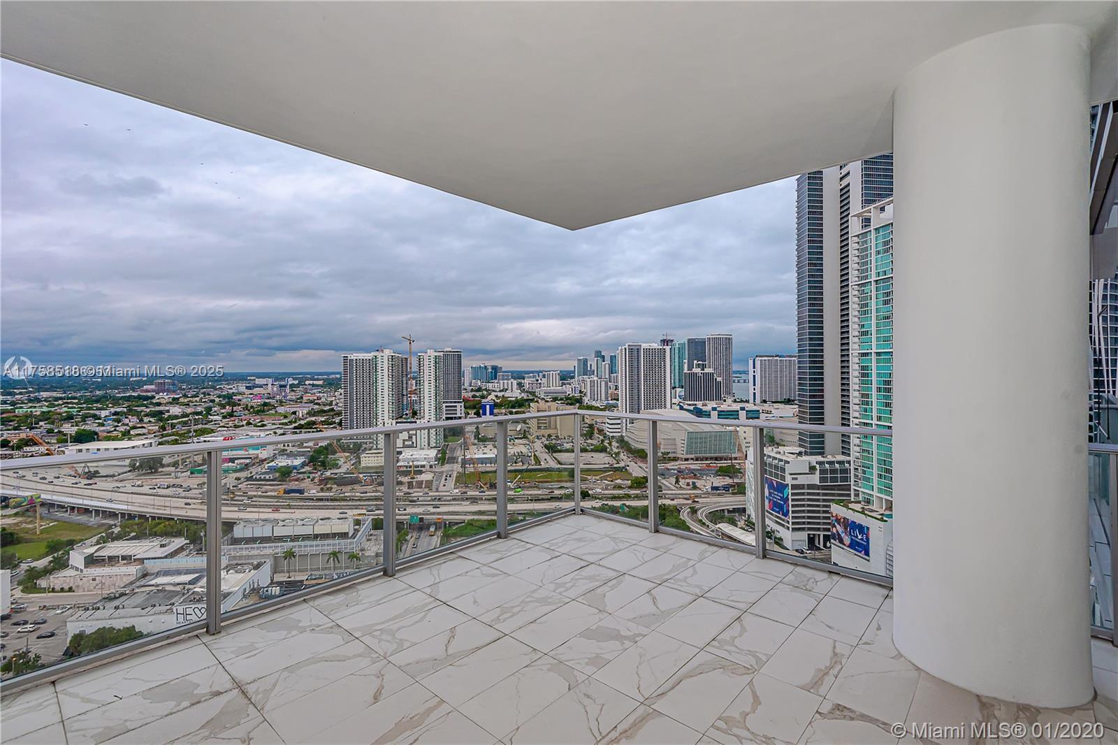 851 Ne 1st Ave 2600, Miami, Broward County, Florida - 1 Bedrooms  
2 Bathrooms - 