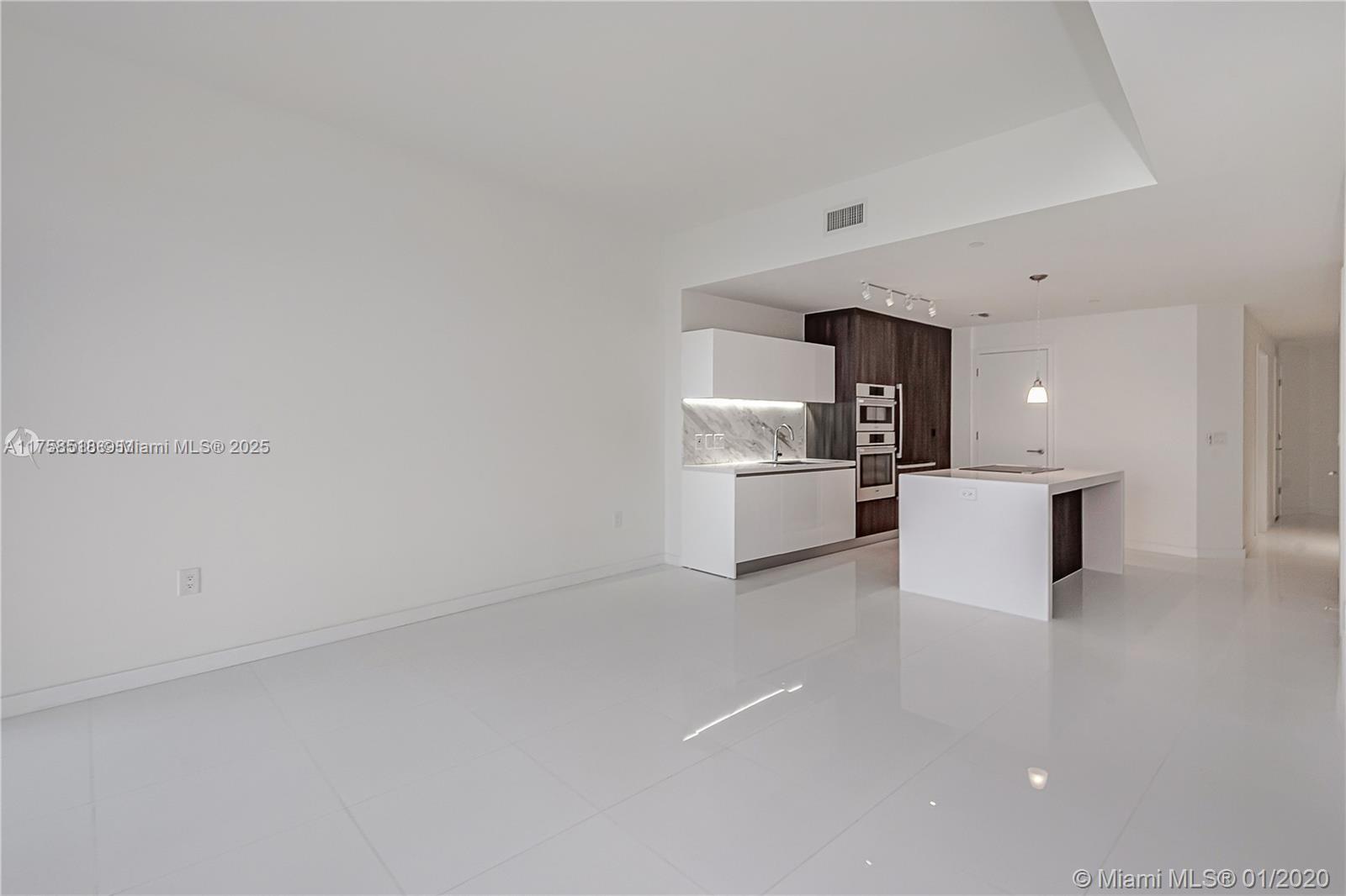 851 NE 1st Ave 2600