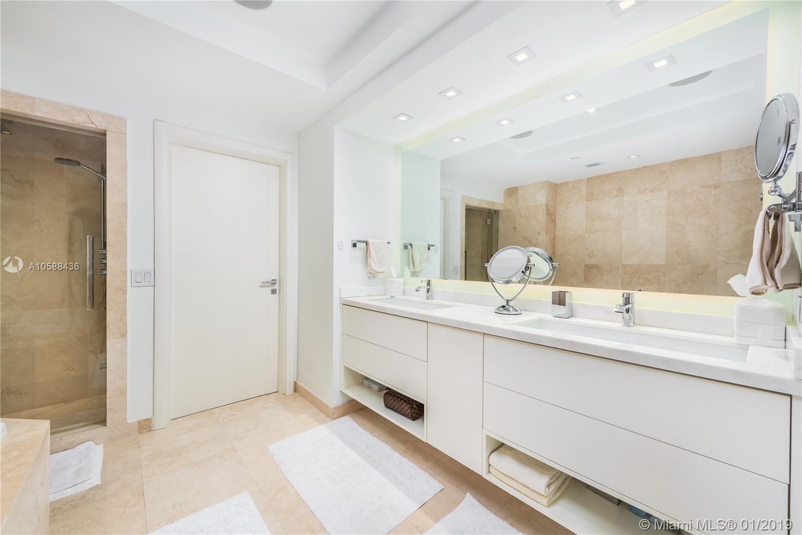 7600 OCEANSIDE AT FISHER - Residential