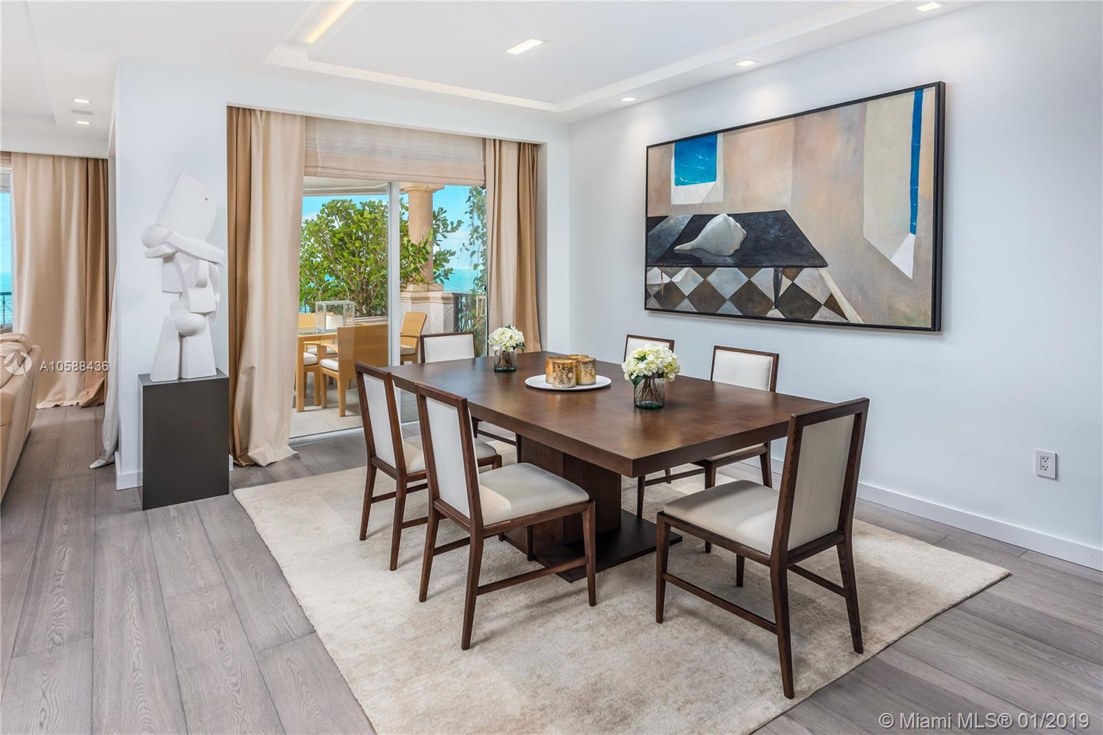 7600 OCEANSIDE AT FISHER - Residential