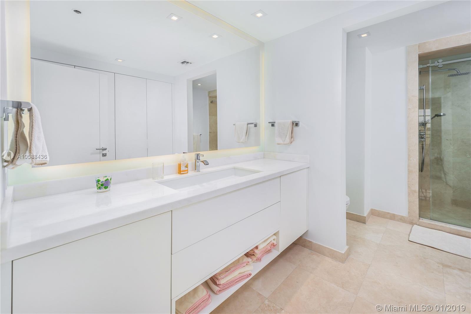 7600 OCEANSIDE AT FISHER - Residential