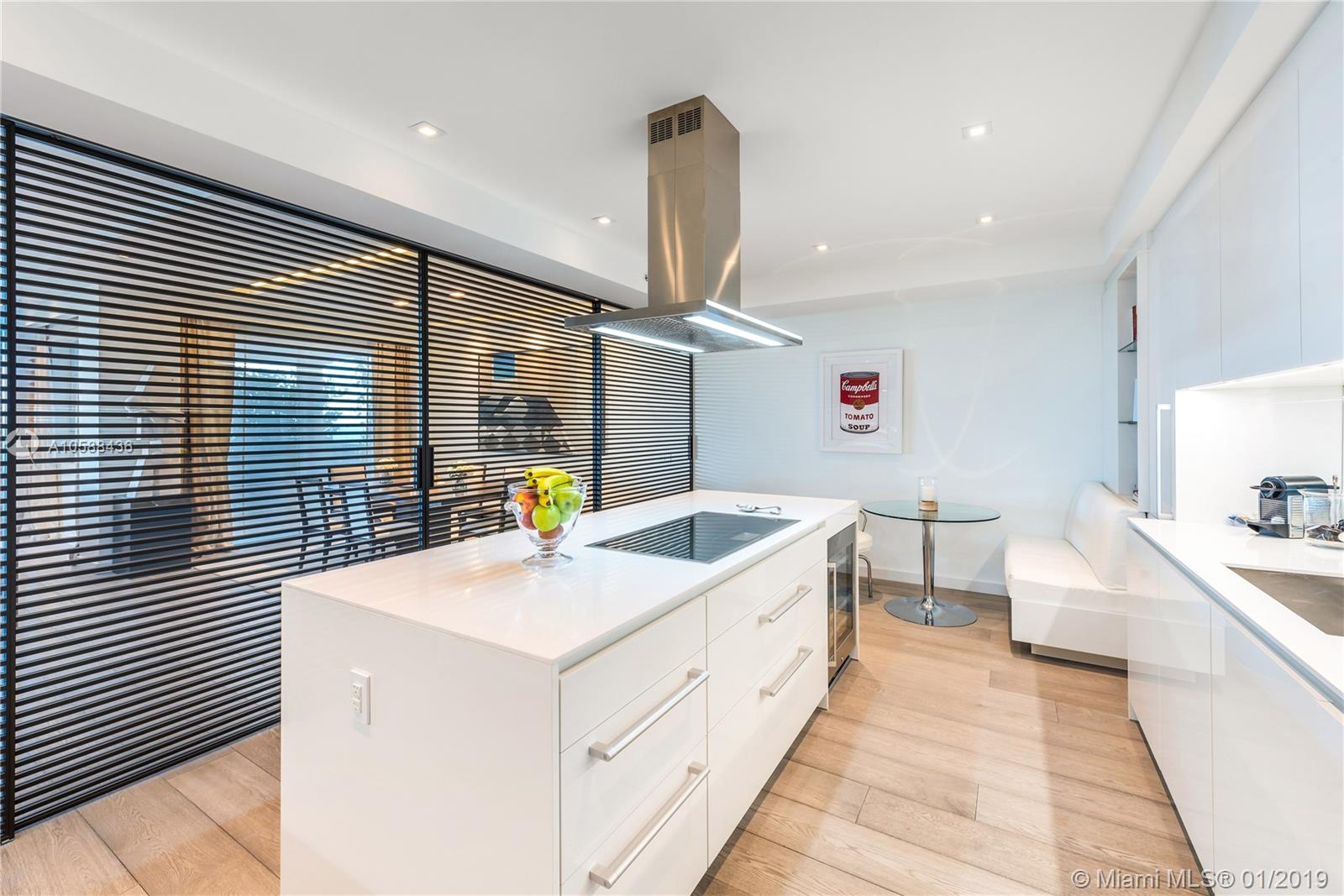 7600 OCEANSIDE AT FISHER - Residential