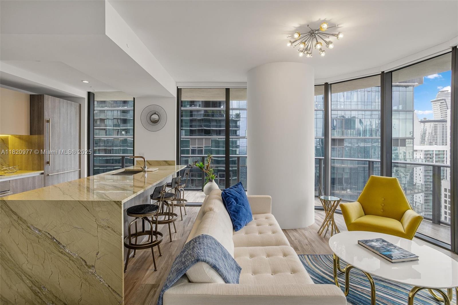 801 SMA RESIDENCES CONDO - Residential