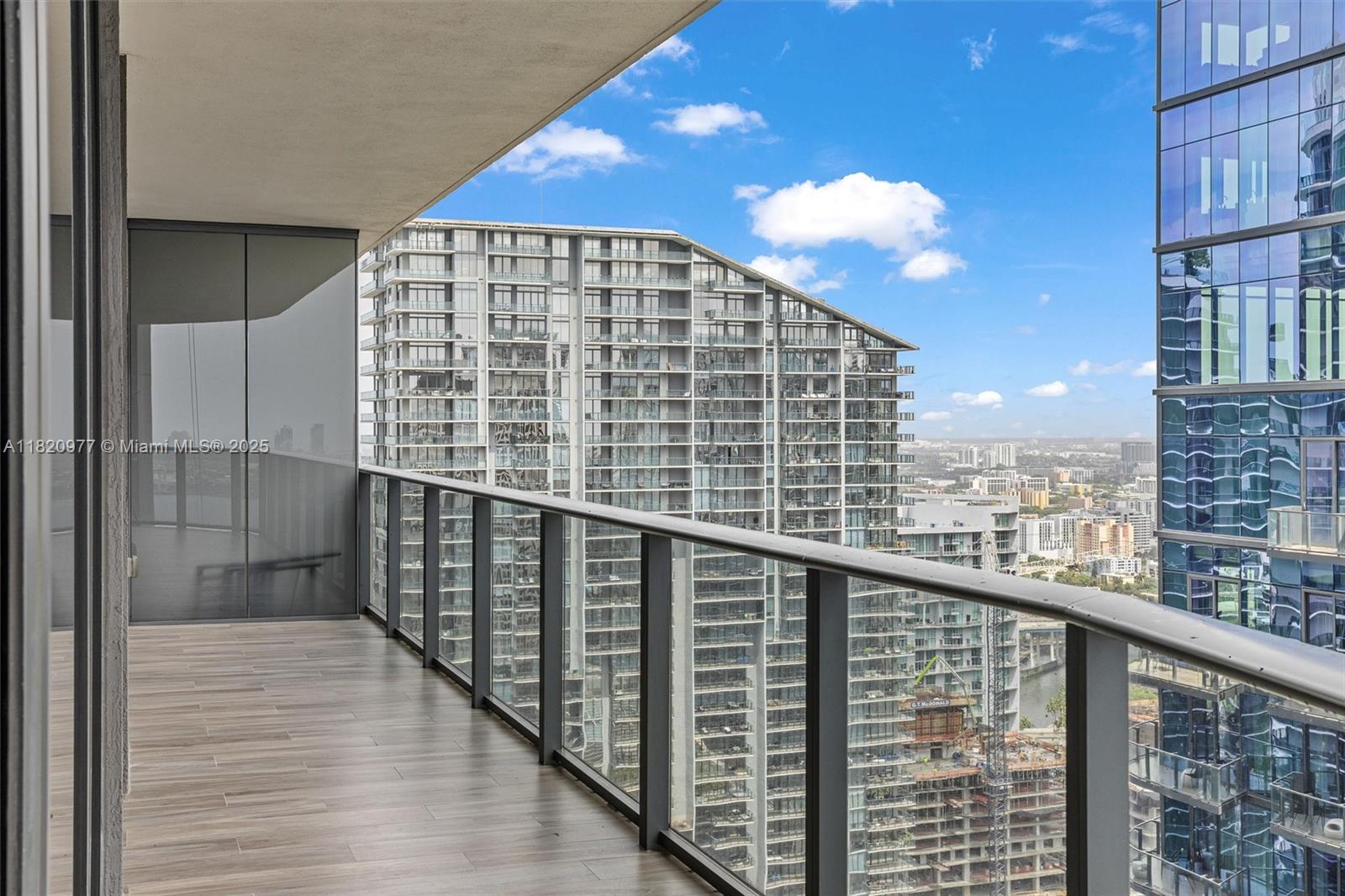 801 SMA RESIDENCES CONDO - Residential