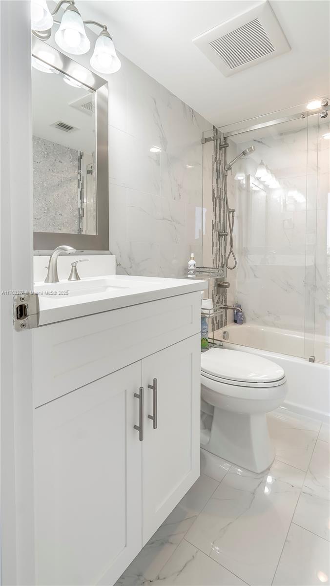 CORONADO AT HIGHLAND BEAC - Residential Lease