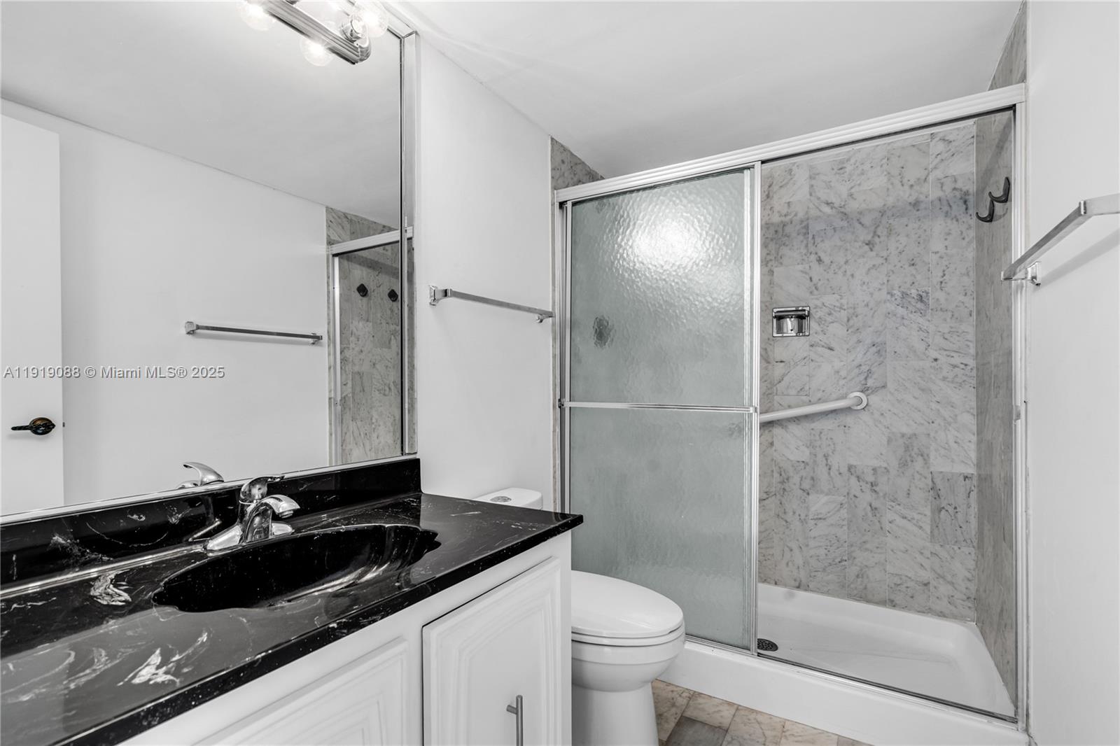 BAYSHORE PLACE CONDO - Residential