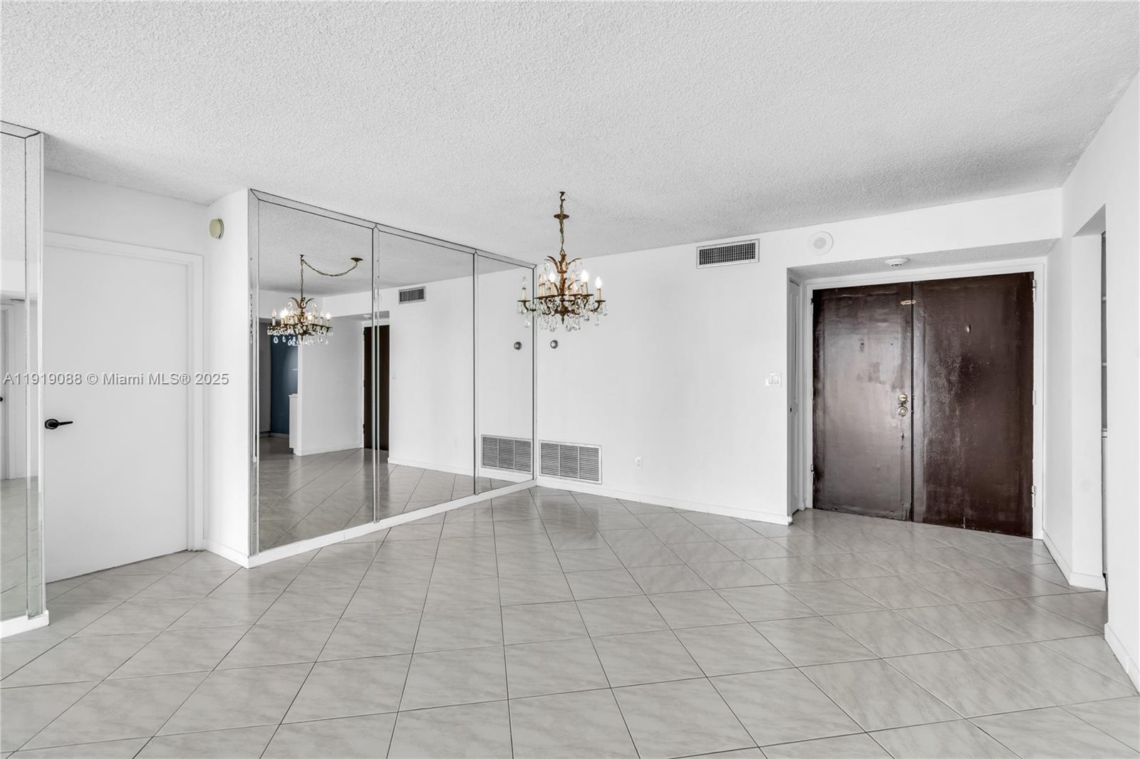 BAYSHORE PLACE CONDO - Residential