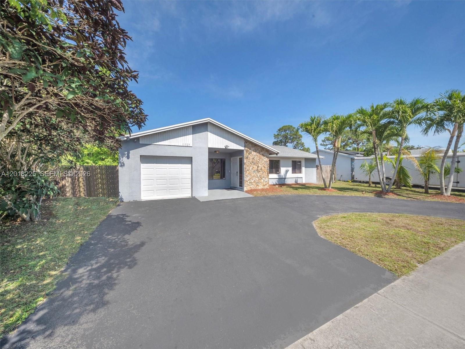 PALM-AIRE AT COCONUT CREEK - Residential