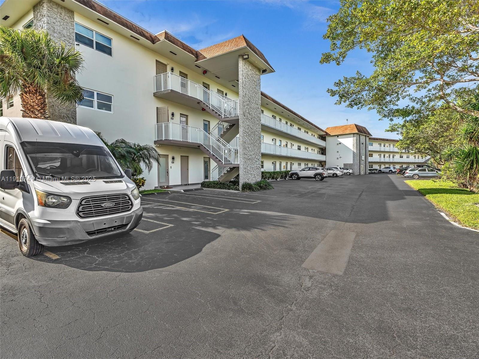 ELDERBERRY GARDENS CONDO - Residential Lease