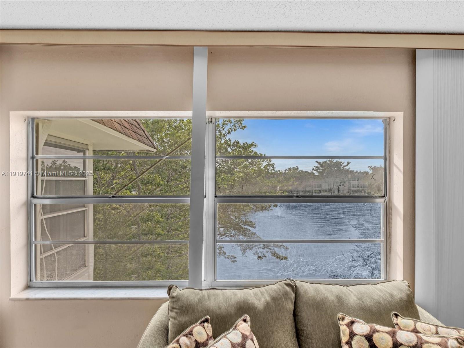 ELDERBERRY GARDENS CONDO - Residential Lease