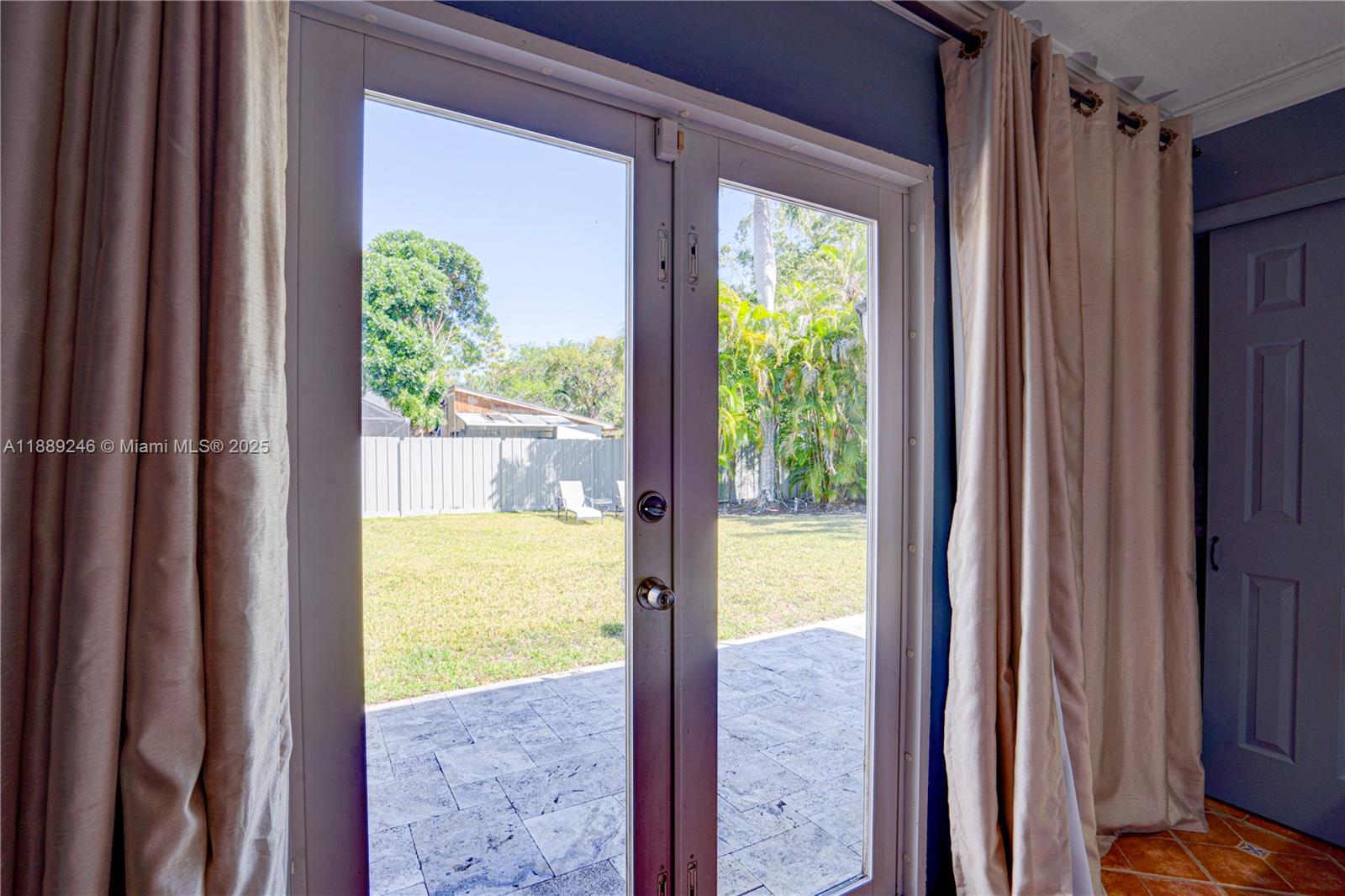 PINE SHORE SEC TWO - Residential