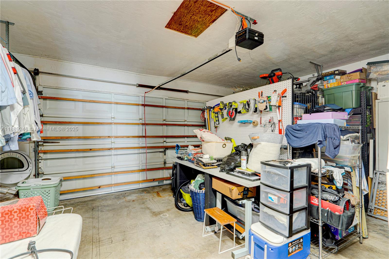 PINE SHORE SEC TWO - Residential