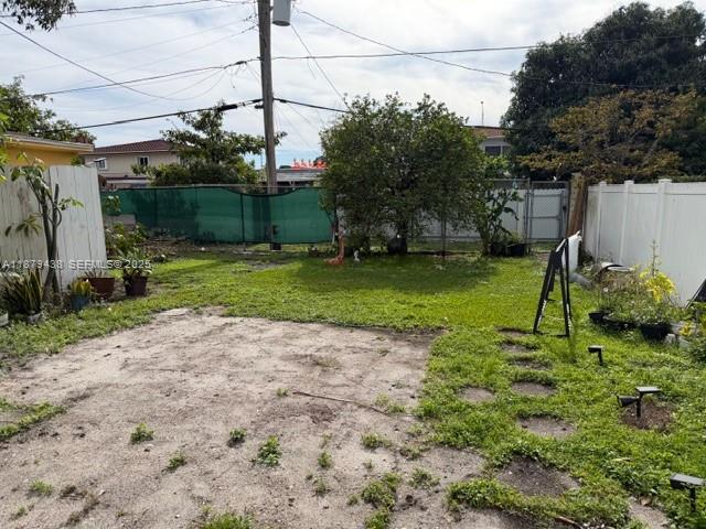 HIALEAH 13TH ADDN AMD PL - Residential