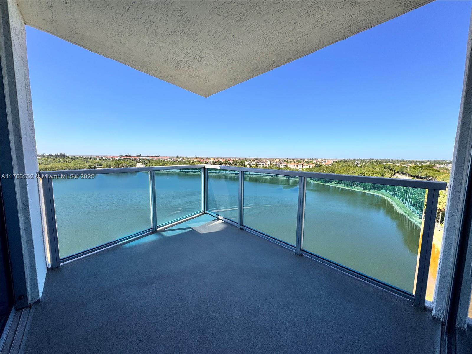 Rental Property at 2641 N Flamingo Rd 908N, Sunrise, Miami-Dade County, Florida - Bedrooms: 3 
Bathrooms: 3  - $3,150 MO.