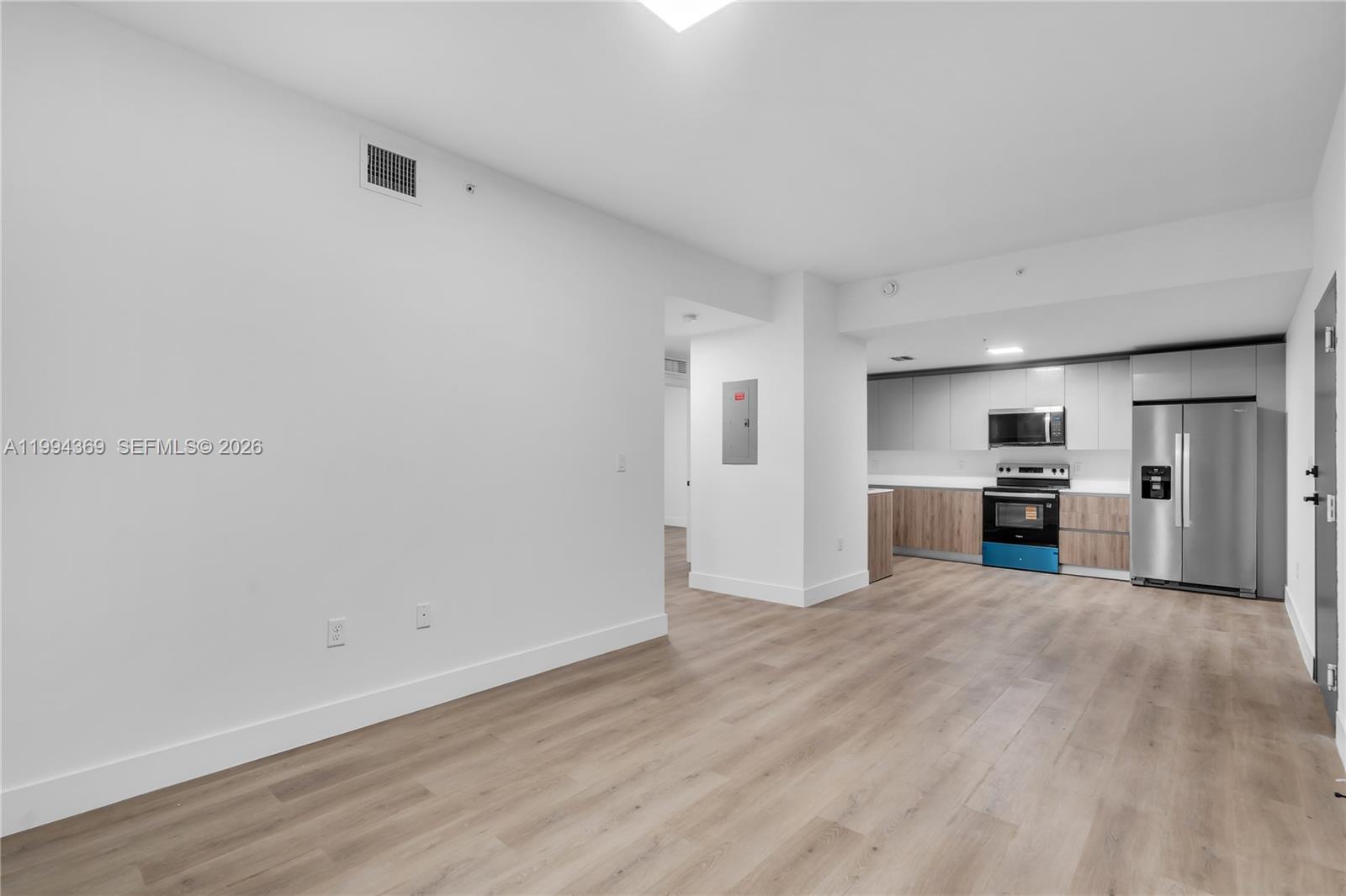 GARDEN CITY - Residential Lease