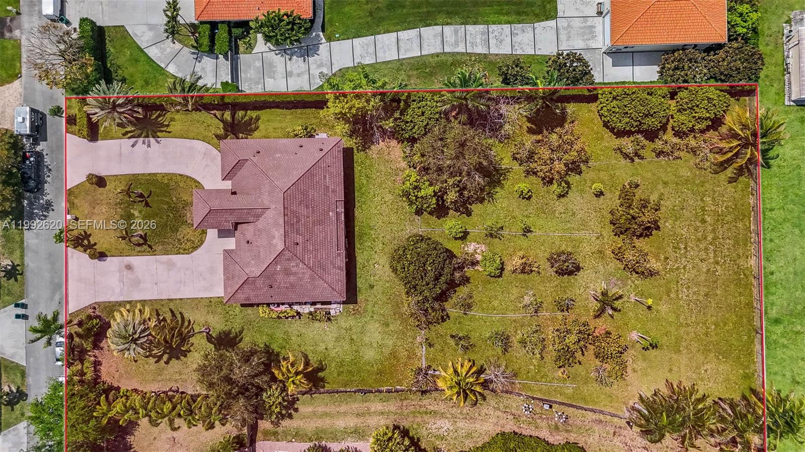 SOUTH KENDALL ESTATES - Residential