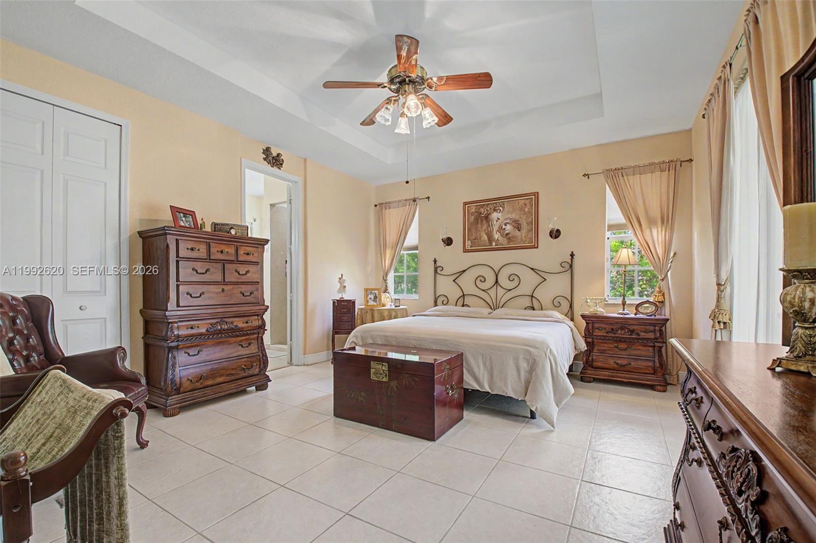 SOUTH KENDALL ESTATES - Residential