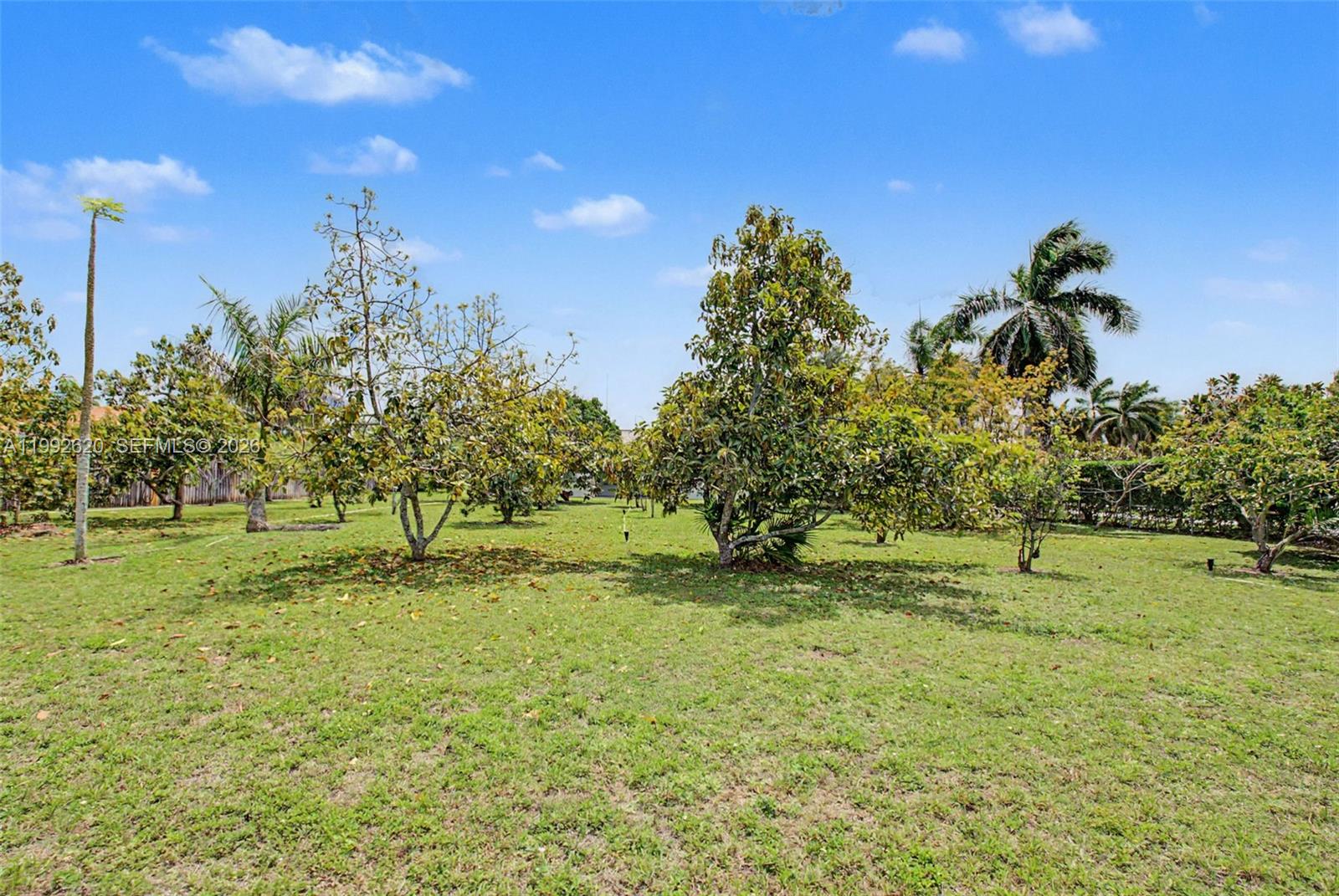 SOUTH KENDALL ESTATES - Residential