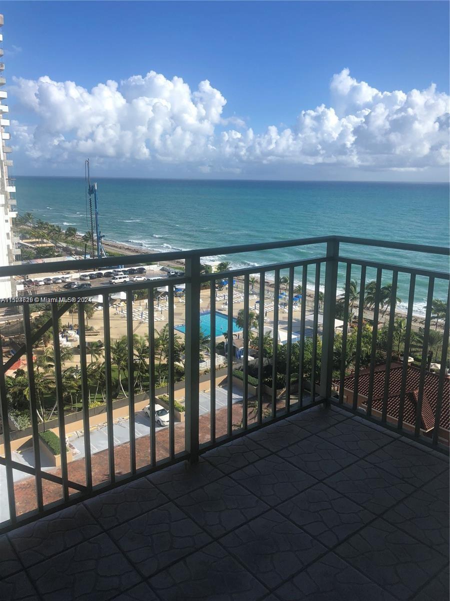 2080 OCEAN DRIVE CONDO - Residential Lease