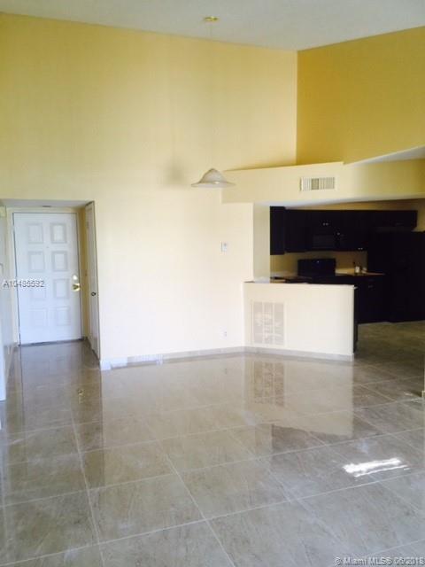 EDGEWATER CONDO - Residential Lease