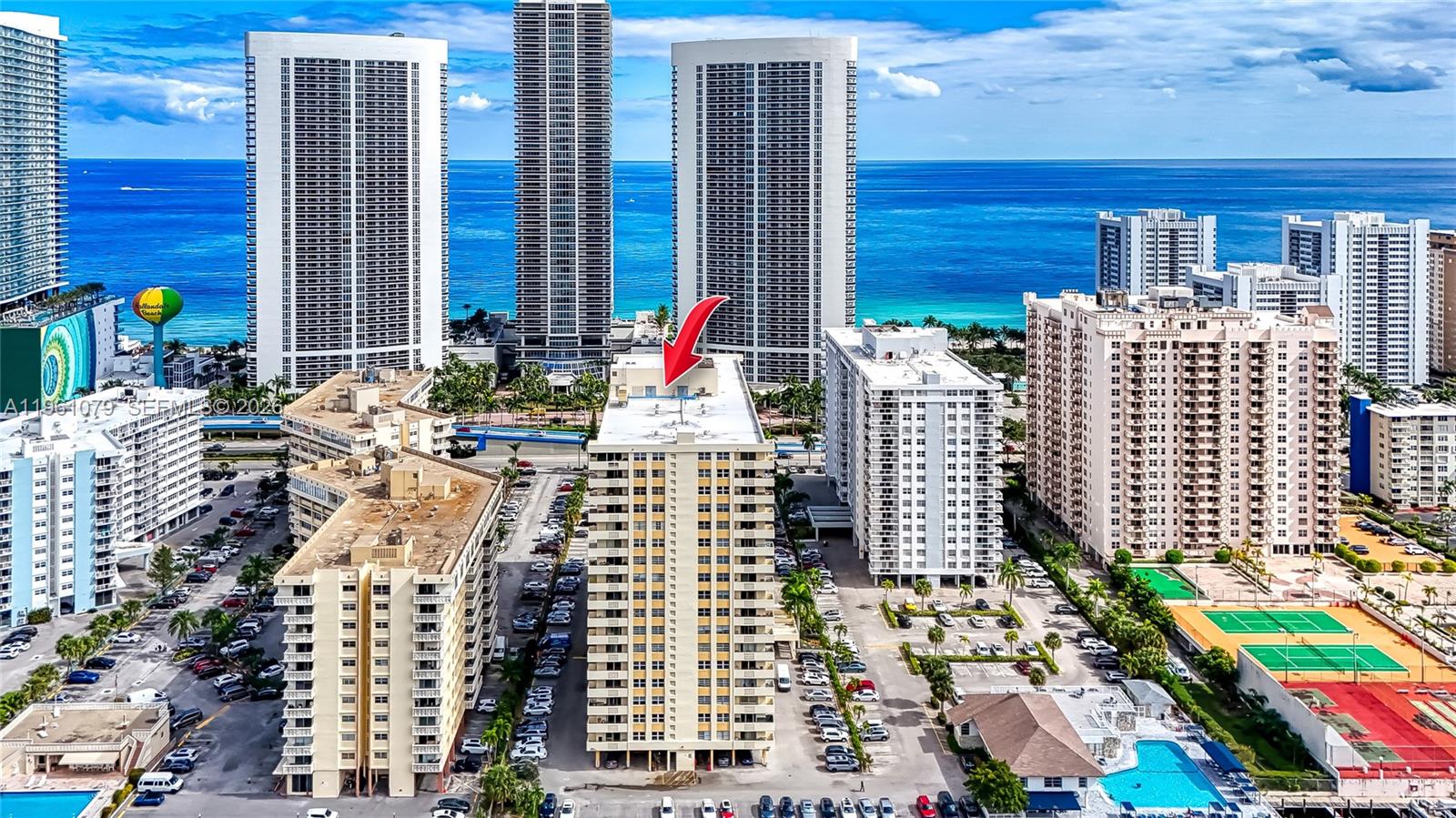 PLAZA TOWERS NORTH CONDO - Residential