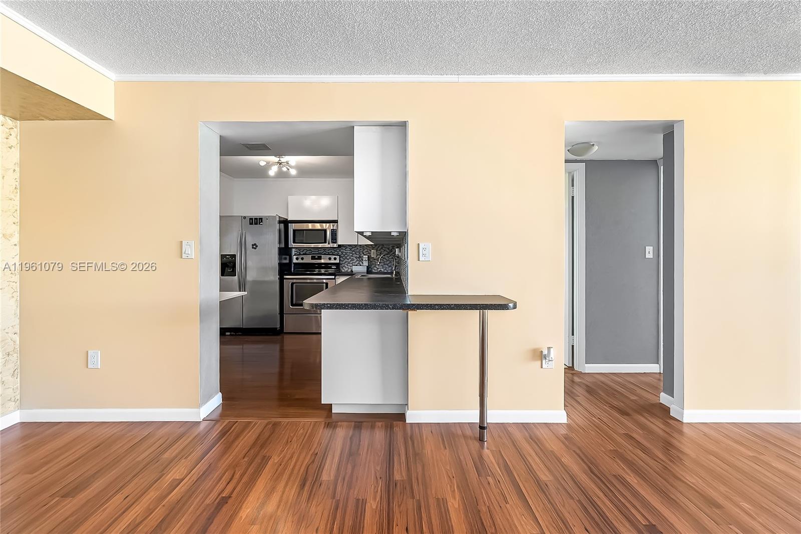 PLAZA TOWERS NORTH CONDO - Residential