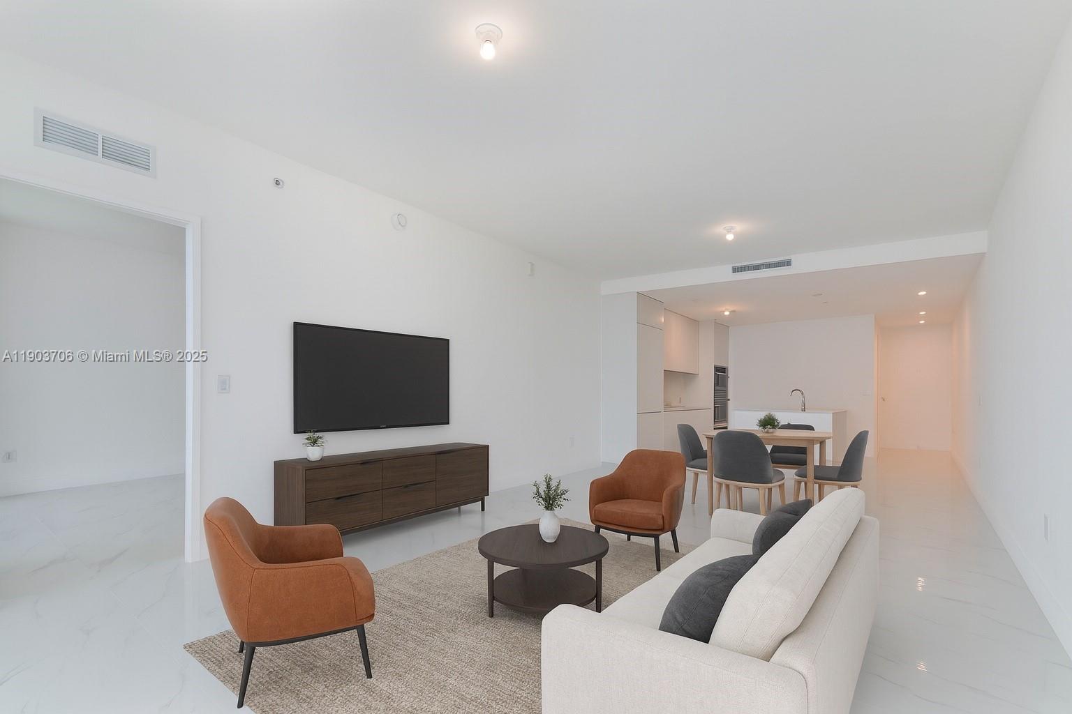 ARIA RESERVE SOUTH - Residential Lease