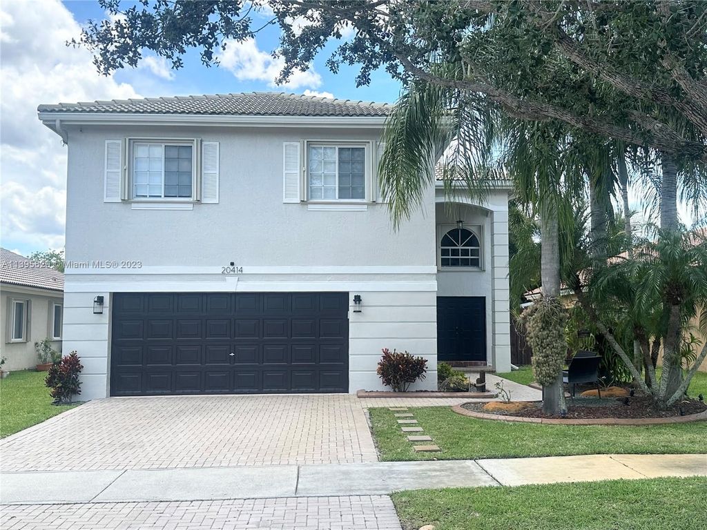 Photo of 20414 SW 5th St #-, Pembroke Pines, FL 33029 (MLS # A11395629)