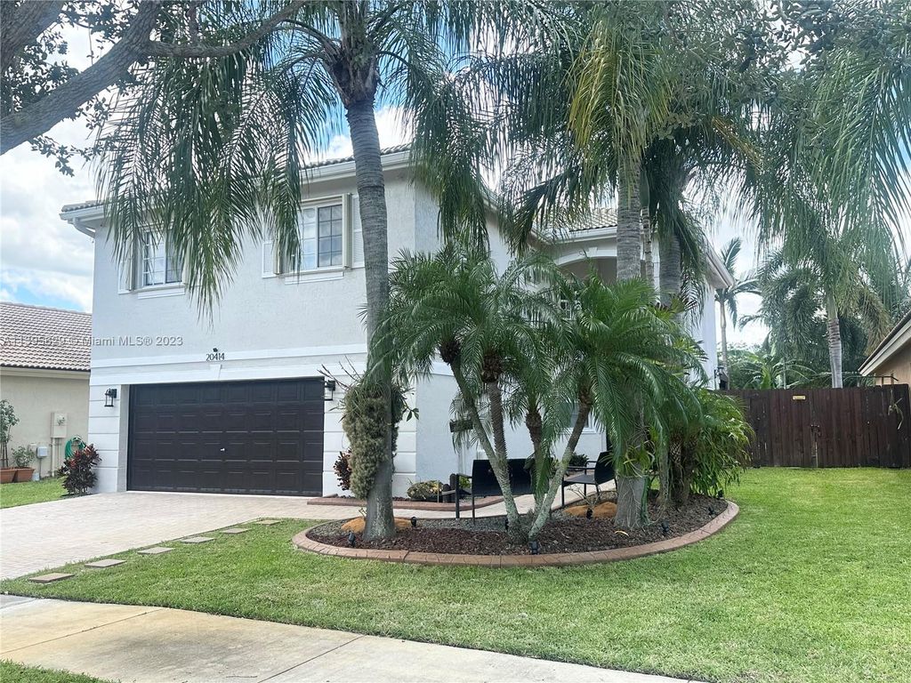 Photo of 20414 SW 5th St #-, Pembroke Pines, FL 33029 (MLS # A11395629)