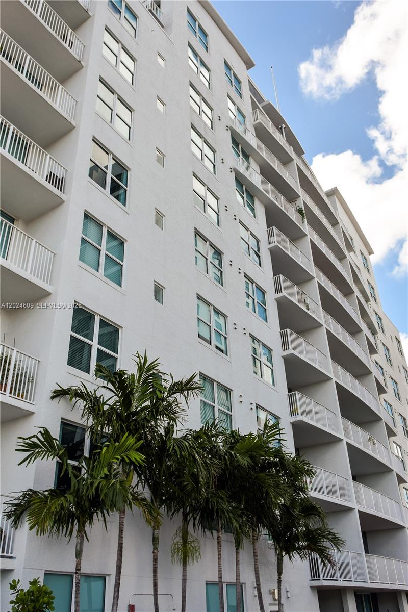 MIDTOWN LOFTS CONDO - Residential