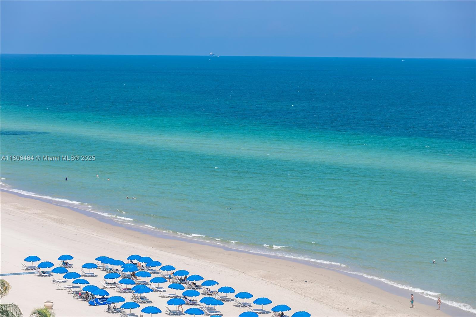 WAVE CONDO - Residential Lease