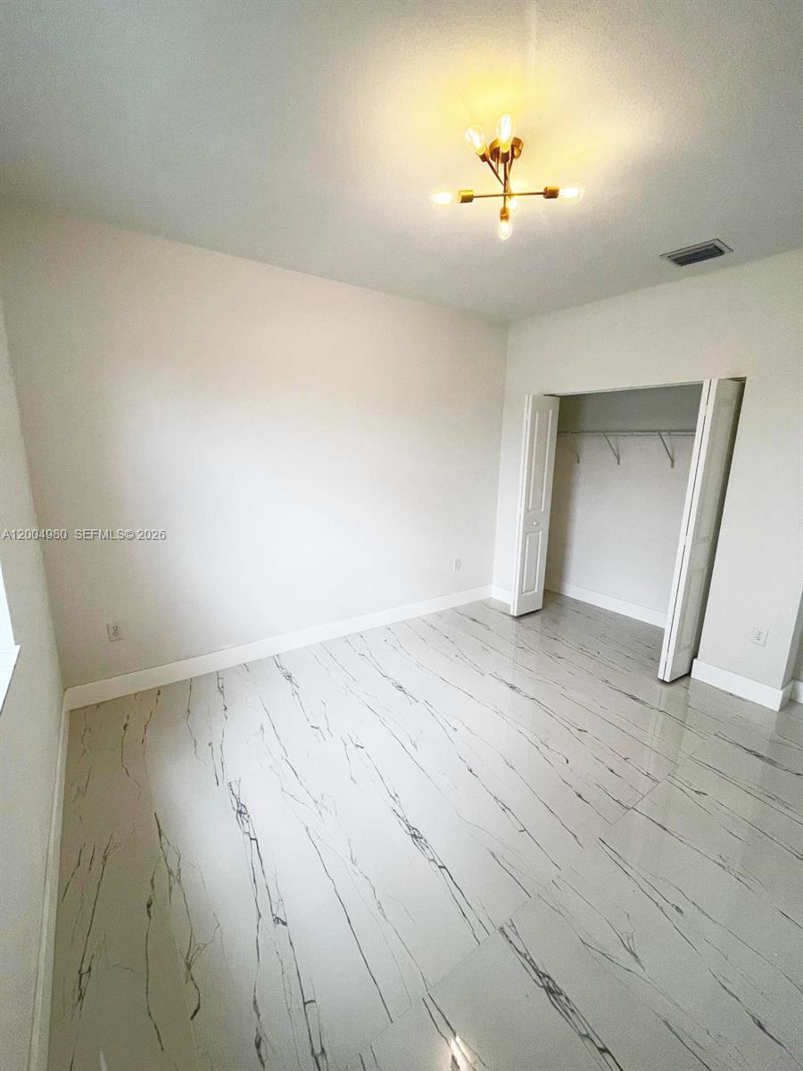 KEYS-GATE NO 1 - Residential Lease