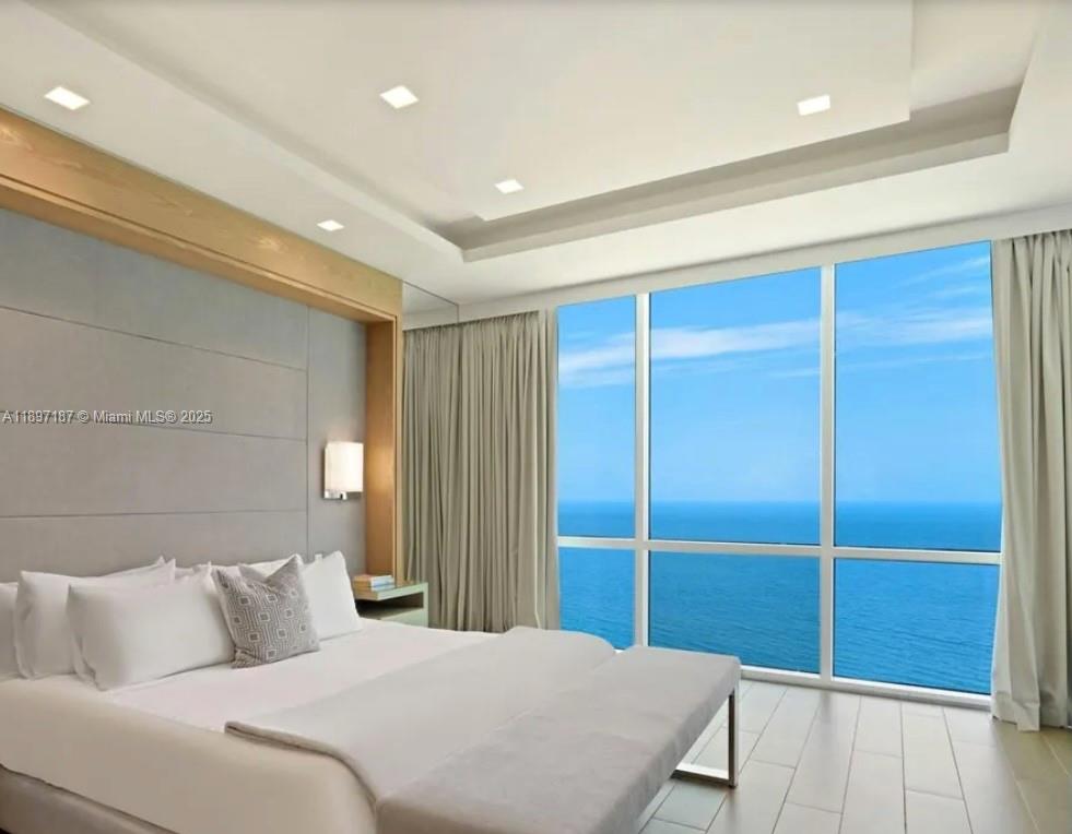 TURNBERRY OCEAN COLONY SO - Residential