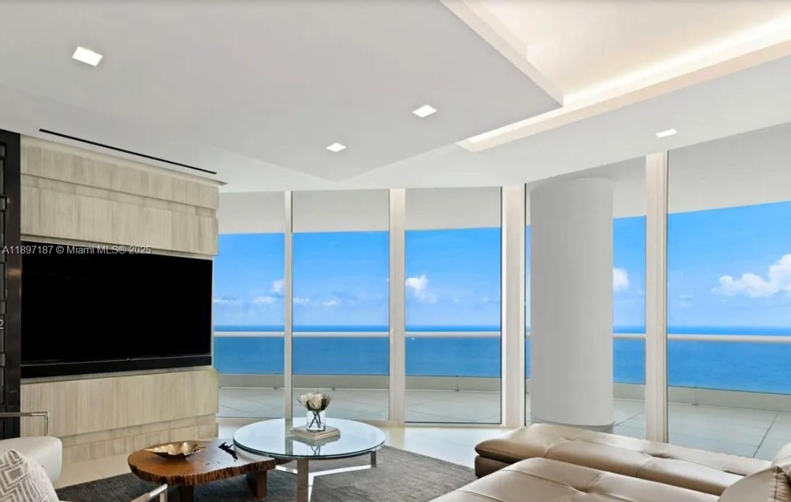 View photos, virtual tours, details... 16047 Collins Ave 3204