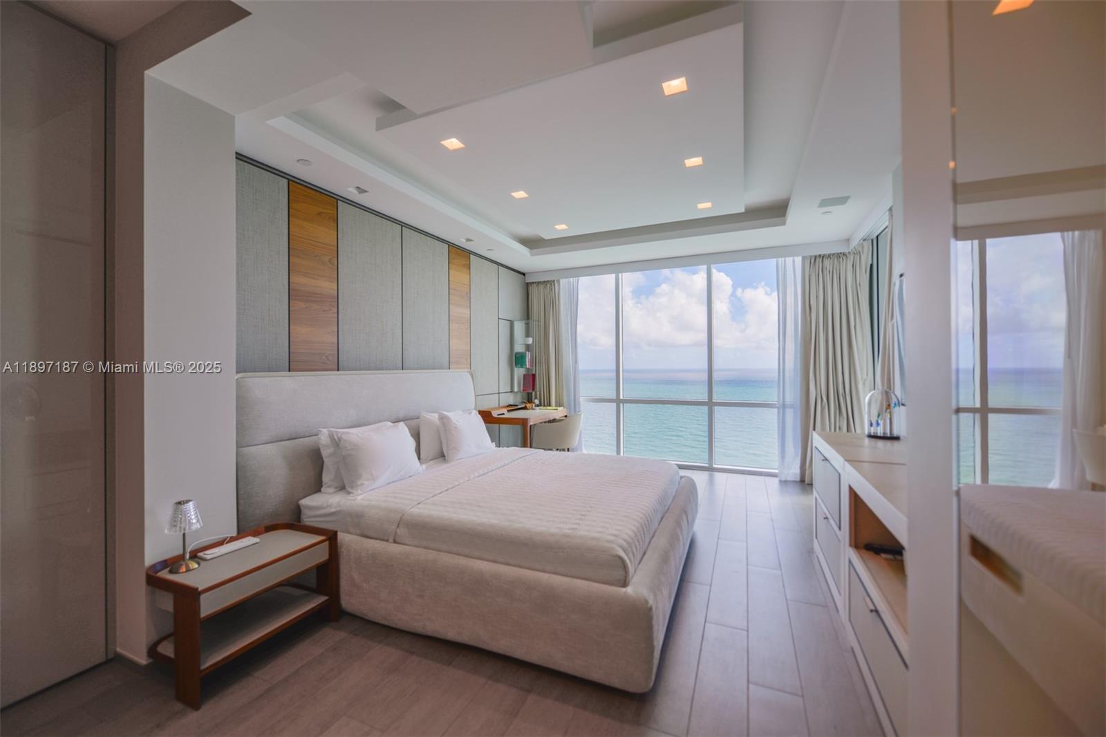 TURNBERRY OCEAN COLONY SO - Residential